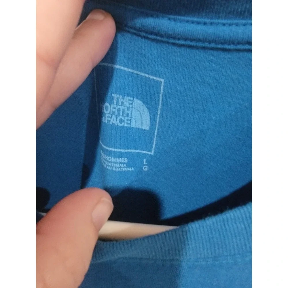 The North Face Short Sleeve Half Dome Blue T-Shirt Man's  Sz. L‎